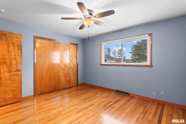 2229 FAIRWAY Drive, Springfield, IL 62704