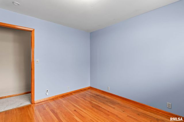 2229 FAIRWAY Drive, Springfield, IL 62704