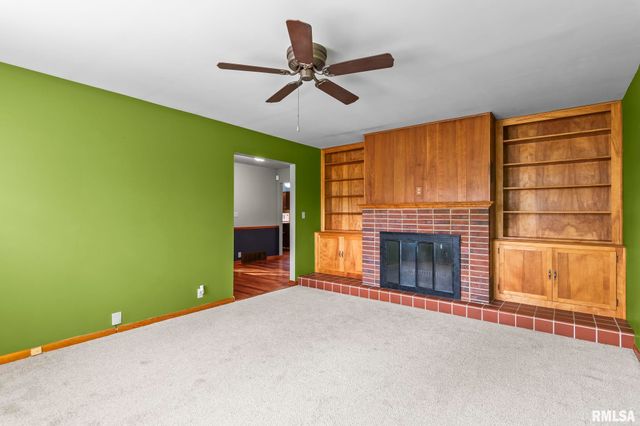 2229 FAIRWAY Drive, Springfield, IL 62704