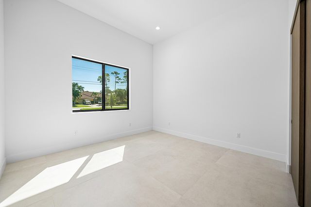 14817 Paddock Drive, Wellington, FL 33414