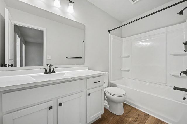 8807 Cowley Court, Richland, MI 49083