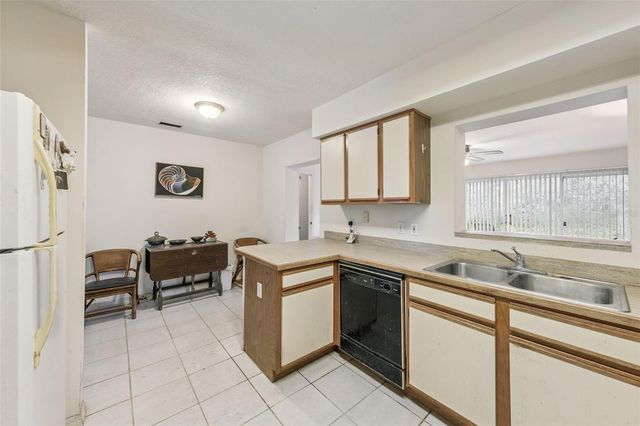 382 CLERMONT AVENUE, Lake Mary, FL 32746