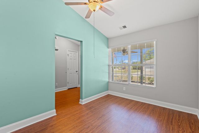 700 Alexis Dr., Longs, SC 29568
