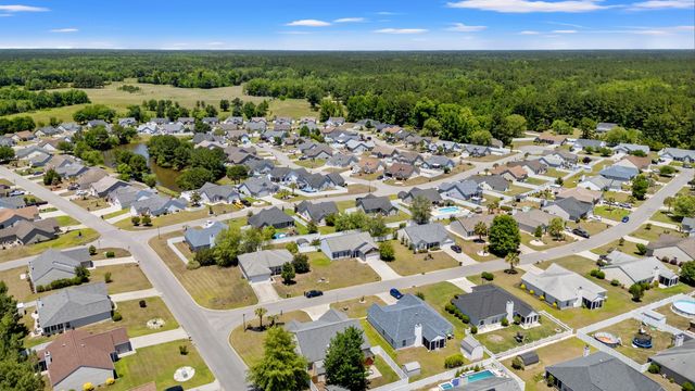 700 Alexis Dr., Longs, SC 29568