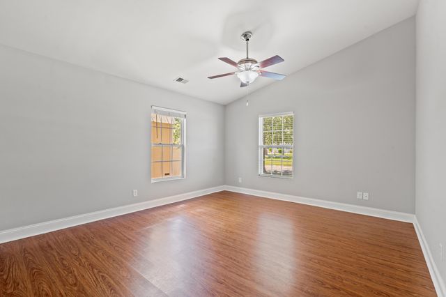 700 Alexis Dr., Longs, SC 29568
