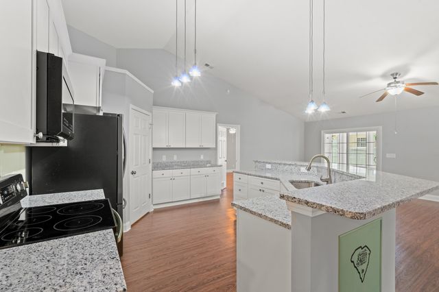 700 Alexis Dr., Longs, SC 29568