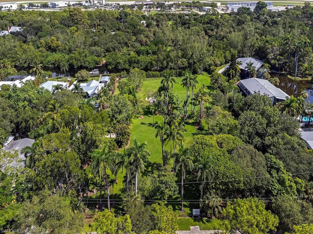2505 ESTEY AVE, NAPLES, FL 34104 — photo 2