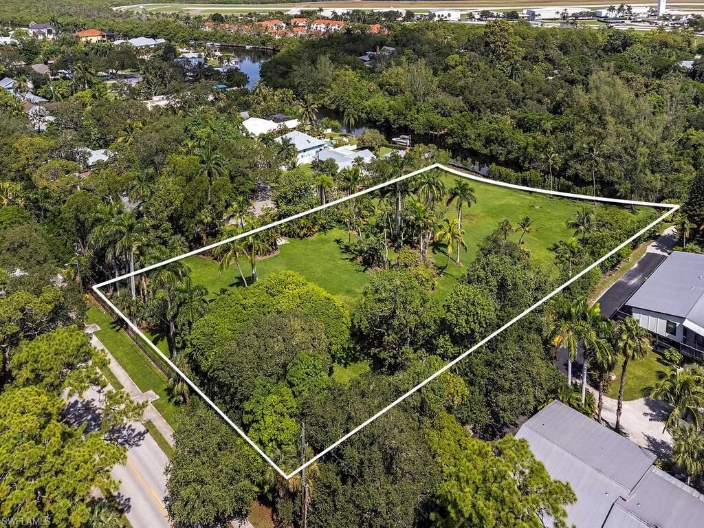2505 ESTEY AVE, NAPLES, FL 34104 — photo 3