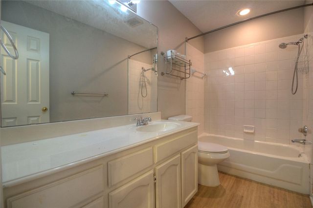 7409 Glen Drive, Watauga, TX 76148