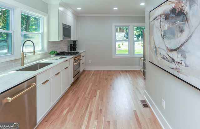 2908 N Hills Drive NE, Atlanta, GA 30305