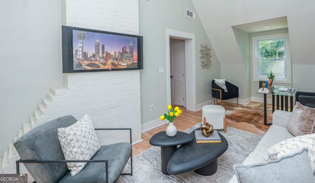 2908 N Hills Drive NE, Atlanta, GA 30305