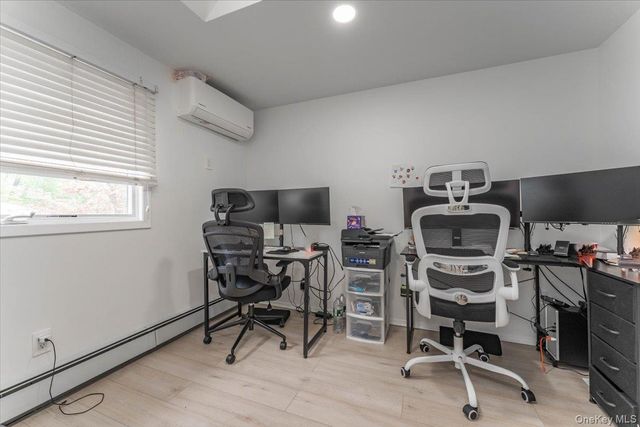 821 Napoleon Street, Woodmere, NY 11598
