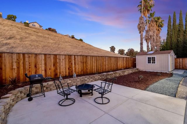4054 Folsom Drive, Antioch, CA 94531