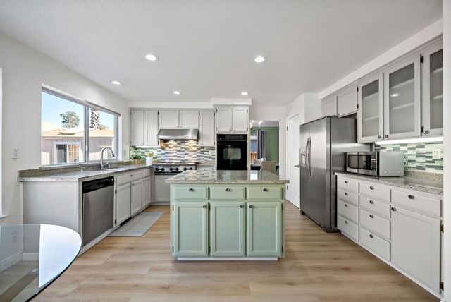 4054 Folsom Drive, Antioch, CA 94531