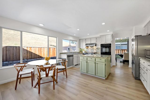 4054 Folsom Drive, Antioch, CA 94531