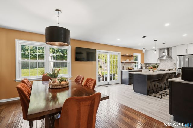 71 Elizabeth Avenue, Stamford, CT 06907