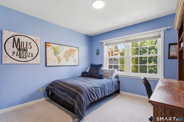 71 Elizabeth Avenue, Stamford, CT 06907