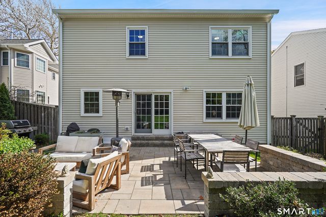 71 Elizabeth Avenue, Stamford, CT 06907