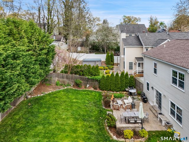 71 Elizabeth Avenue, Stamford, CT 06907