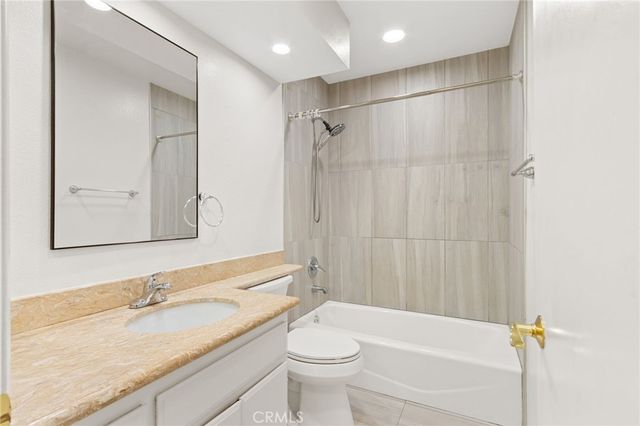 1109 Golden Springs Drive D, Diamond Bar, CA 91765