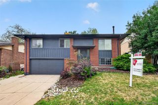 2189 S Coors Circle, Lakewood, CO 80228