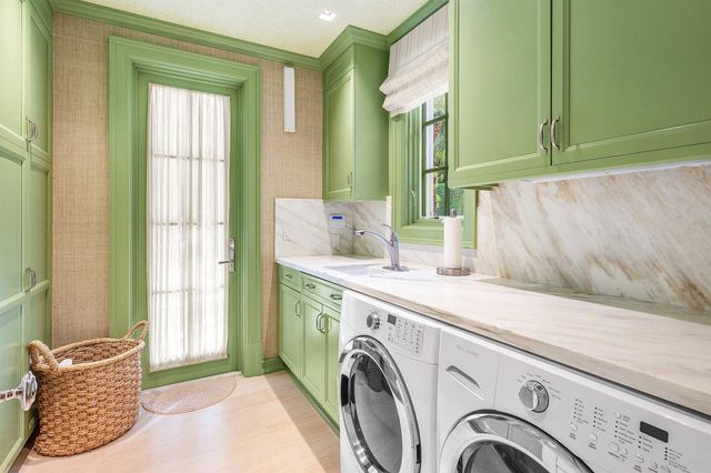 242 Tangier Avenue, Palm Beach, FL 33480