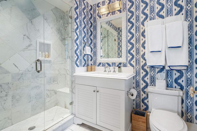 242 Tangier Avenue, Palm Beach, FL 33480