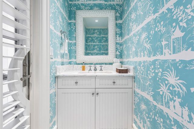 242 Tangier Avenue, Palm Beach, FL 33480