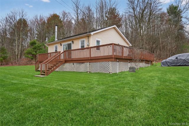 28 Divine Corners Road, Loch Sheldrake, NY 12759