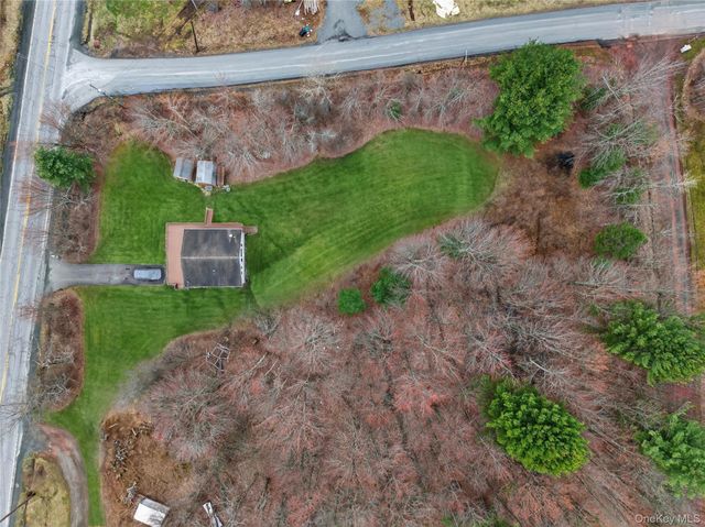 28 Divine Corners Road, Loch Sheldrake, NY 12759