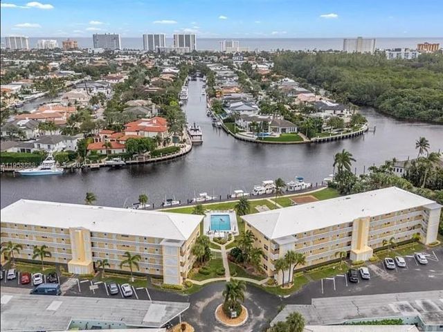 230 N Federal Hwy 305, Deerfield Beach, FL 33441