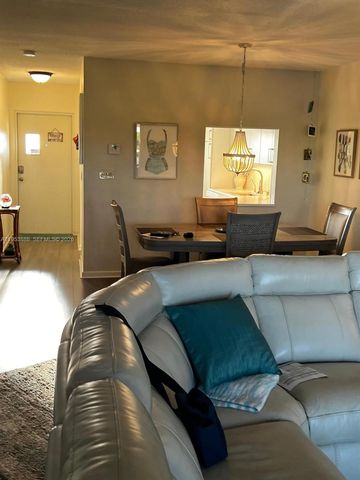 230 N Federal Hwy 305, Deerfield Beach, FL 33441