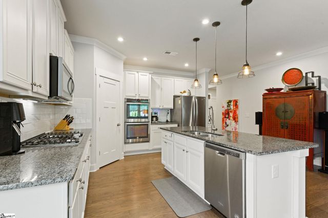 133 Redcroft Drive, Greer, SC 29651