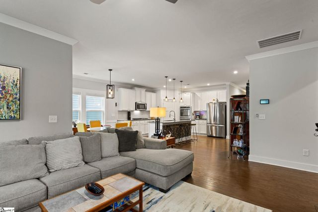 133 Redcroft Drive, Greer, SC 29651