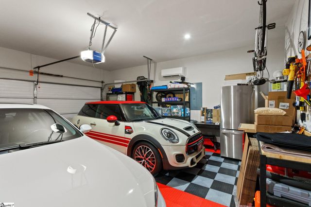 133 Redcroft Drive, Greer, SC 29651