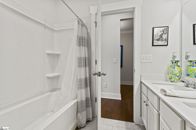 133 Redcroft Drive, Greer, SC 29651