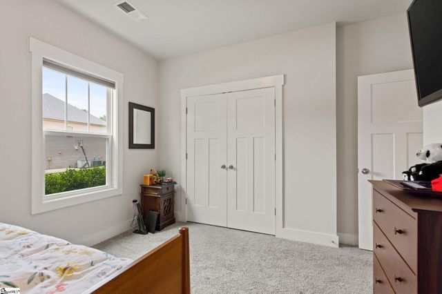 133 Redcroft Drive, Greer, SC 29651