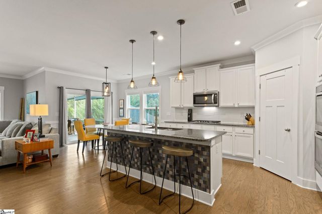 133 Redcroft Drive, Greer, SC 29651