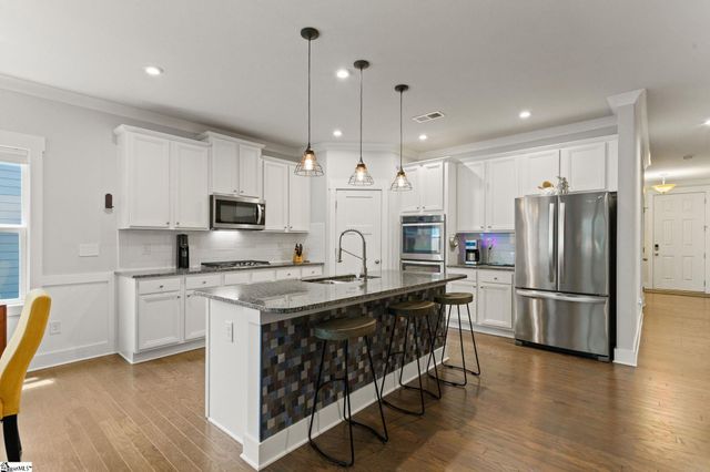 133 Redcroft Drive, Greer, SC 29651