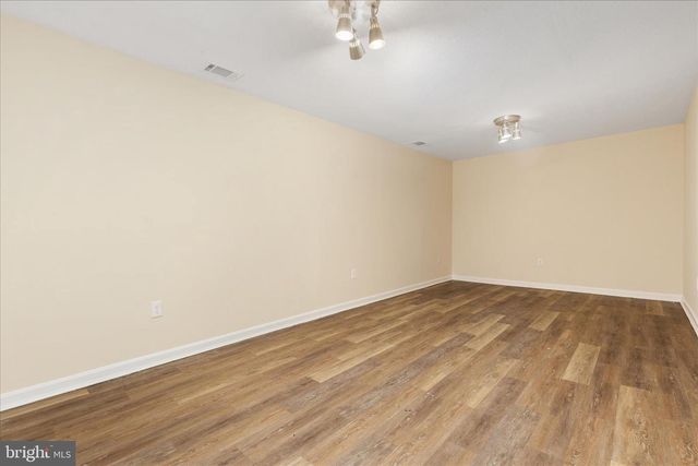 329 WISE AVE, Strasburg, VA 22657