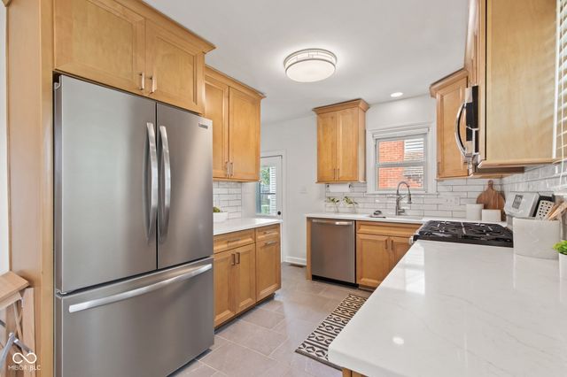 2626 Northview Avenue, Indianapolis, IN 46220