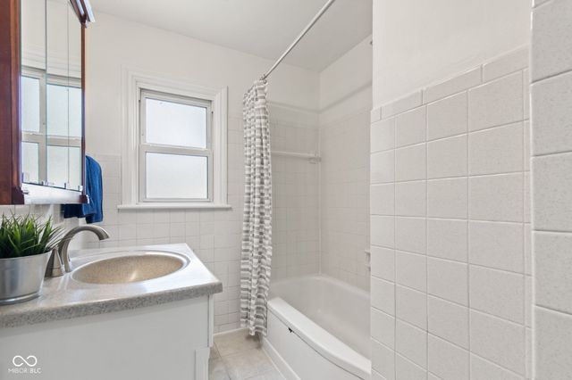 2626 Northview Avenue, Indianapolis, IN 46220