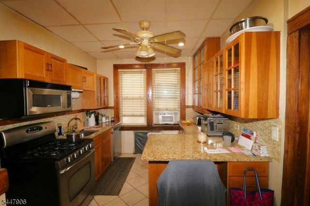 287 New York Ave, Newark City, NJ 07105