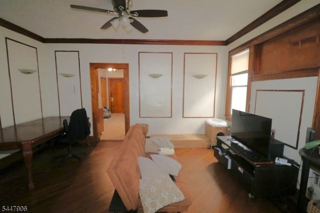 287 New York Ave, Newark City, NJ 07105