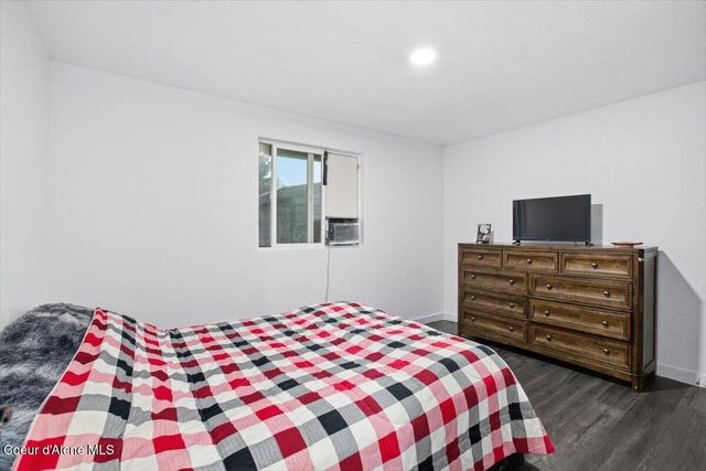 9705 N MEADOW WAY, Hayden, ID 83835