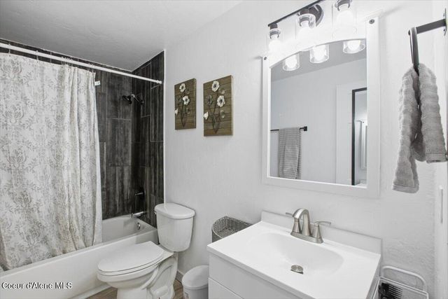 9705 N MEADOW WAY, Hayden, ID 83835