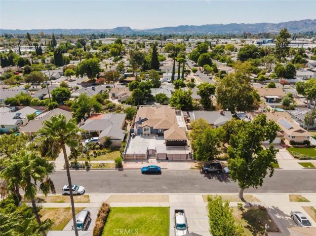 7725 Loma Verde Avenue, Canoga Park, CA 91304