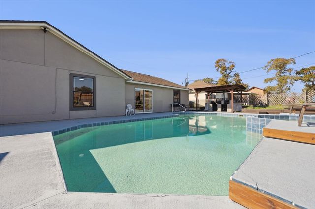 1464 HOWLAND BOULEVARD, Deltona, FL 32738