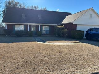 1136 HALLWOOD Lane, Montgomery, AL 36117