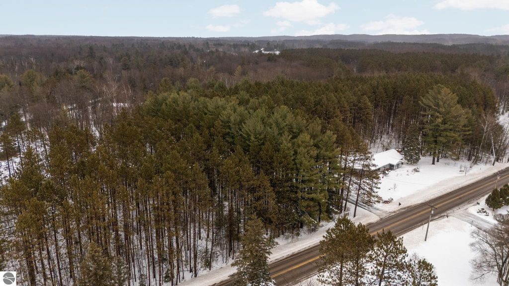 Image 12 of property listing at 10105 Coster Road, Fife Lake, MI 49633